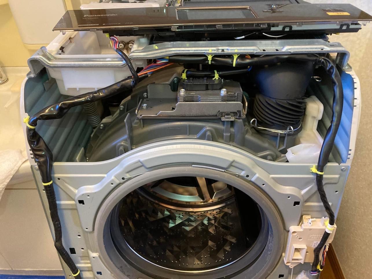 ドラム式洗濯機完全分解 Panasonic2019年NA-VX9900|おそうじ本舗川口安行店